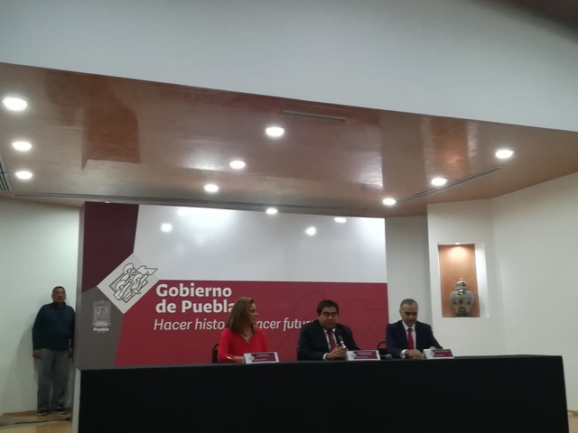 Analiza gobierno del estado bajar precio de fotomultas: Barbosa Huerta