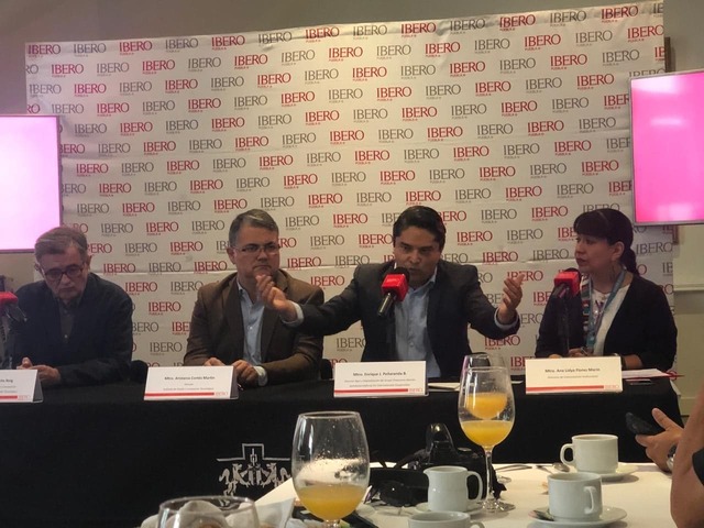 En México menos del  10 % de pequeños productores agropecuarios cuenta con un crédito formal