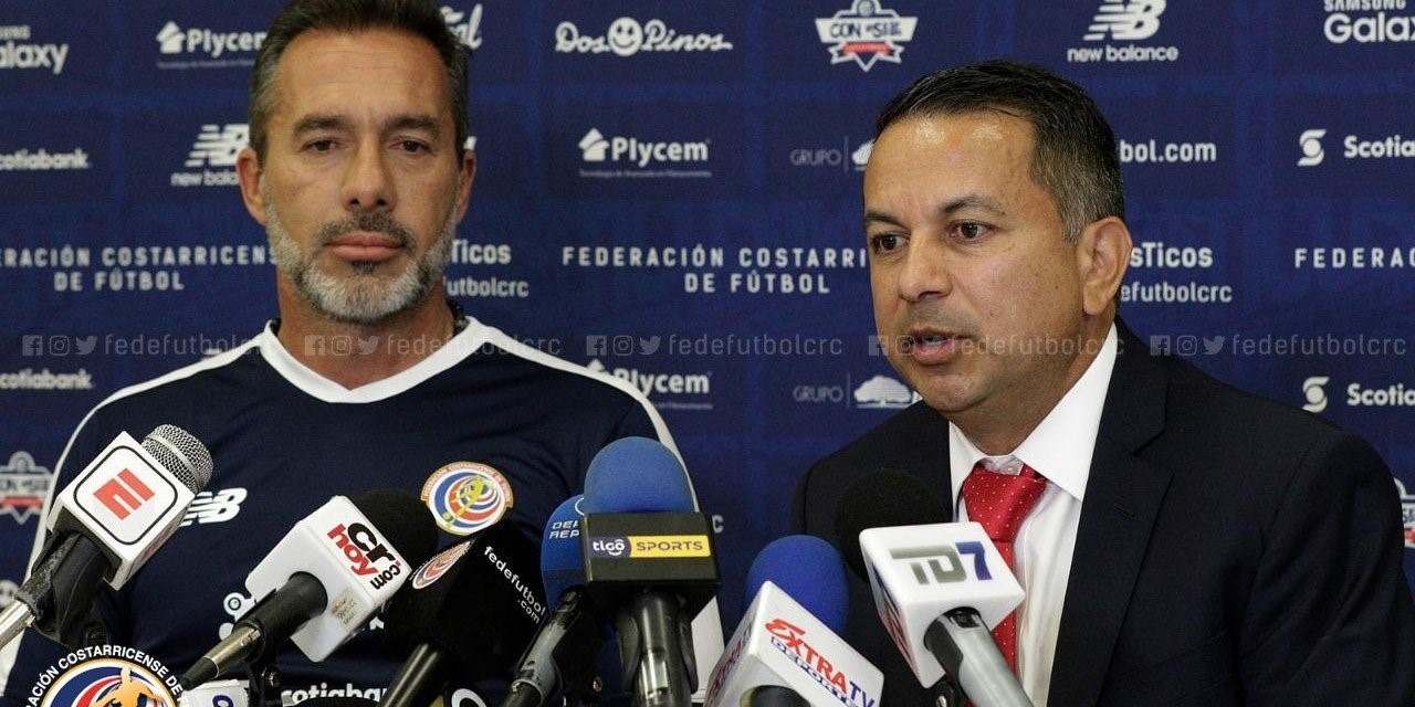 Tunden a Matosas por aburrirse de dirigir a Costa Rica