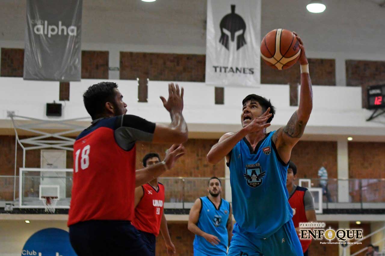 Ángeles de Puebla apaleó a la UMAD en primer juego de pretemporada