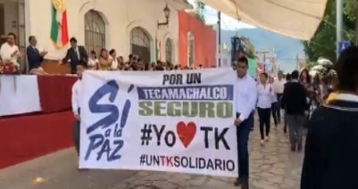 Pobladores de Tecamachalco marchan pidiendo paz