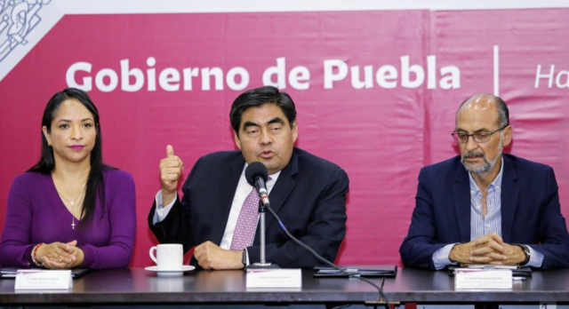 Aplaza Barbosa Huerta dos semanas aumento a la tarifa del transporte público 