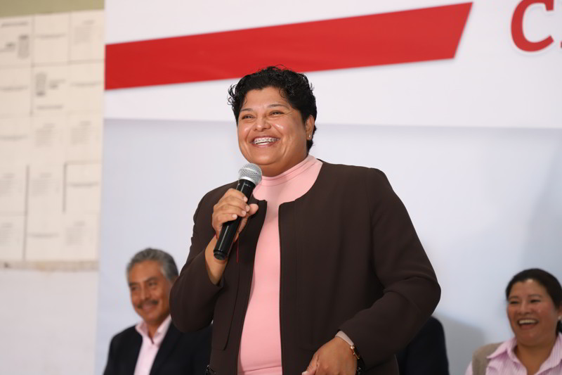 Ser funcionario público es un don; KPP