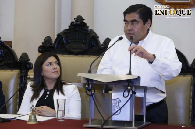 Reprocha Barbosa Huerta a Rivera Vivanco por no denunciar irregularidades de administraciones pasadas