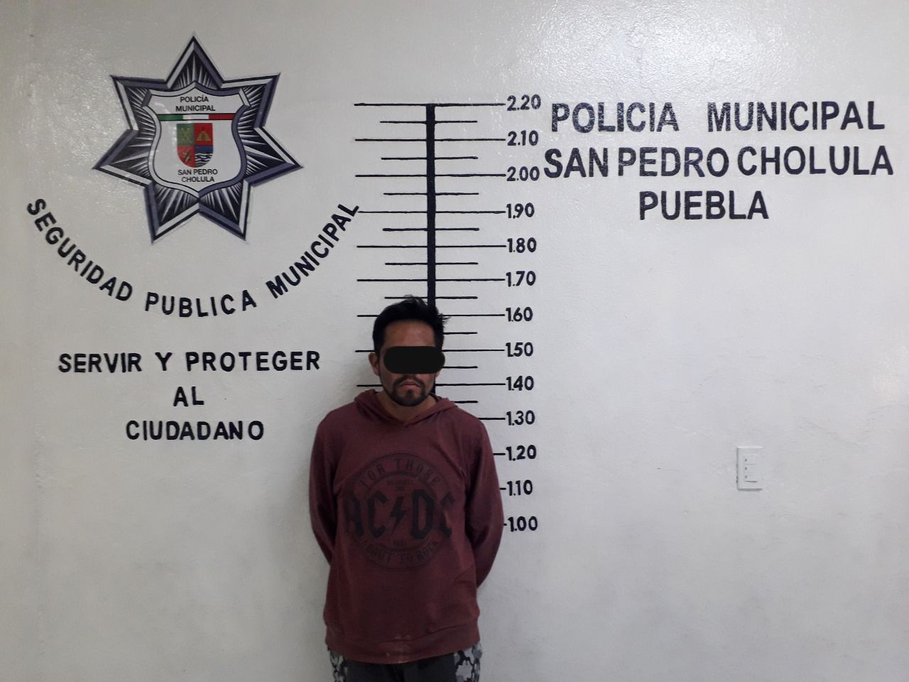 Detiene policía de San Pedro Cholula a presunto ladrón de motocicleta 