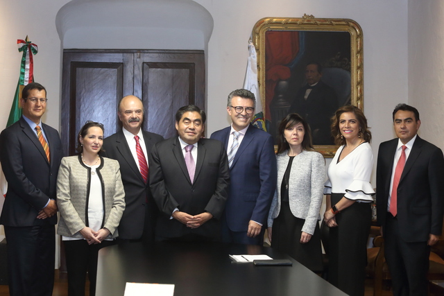 Se reúne Barbosa Huerta con directivos de Microsoft México