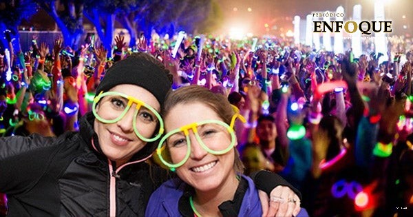 La Electric Run cierra inscripciones con playeras personalizadas (Video)