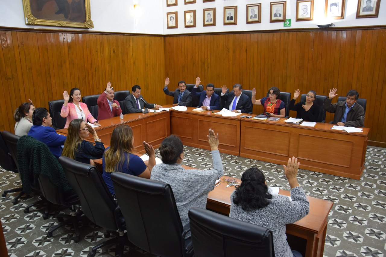 2 Aprueba Cabildo de San Pedro Cholula reglamentos y rotación de presidencias e integrantes de comisione