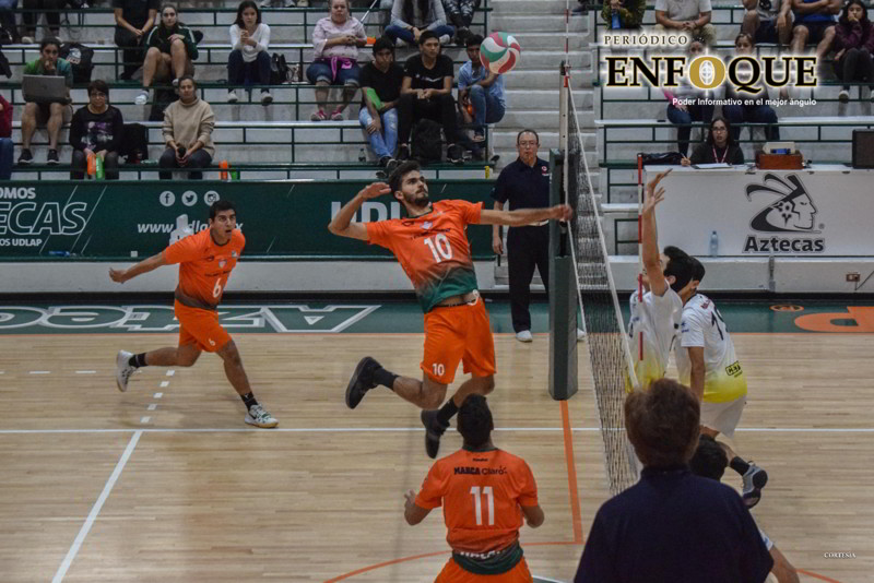 Aztecas se metió a zona de clasificación en el Campeonato Universitario Telmex 