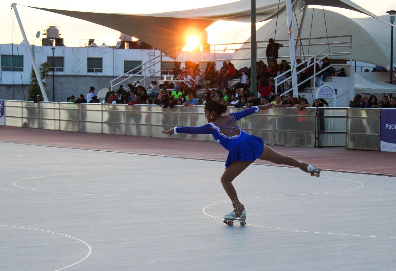 Los mejores patinadores del país compiten en Puebla