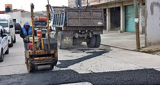 Hombro a hombro estamos trabajando en beneficio de Cuautlancingo: Omar Muñoz