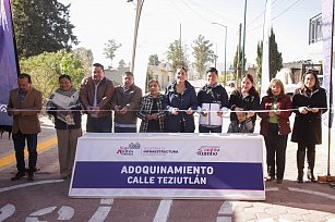 Inaugura Lupita Cuautle Torres la rehabilitación de la calle San Francisco Acatepec