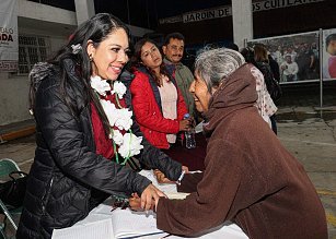 San Cristóbal Tepontla y Santa Bárbara Almoloya reconocen a Tonantzin Fernández como presidenta electa