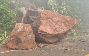 Autopista 150D cerrada parcialmente por derrumbe: precauciones y desvíos