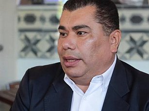 López Zavala podría ser sentenciado a 20 años de cárcel por violencia familiar 