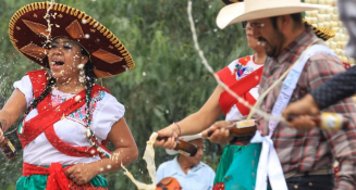 Atlixco celebra 59 años del Huehue Atlixcáyotl con danzas y tradiciones