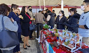 ¡Apoya el talento local! Visita la Feria del Emprendimiento en la UATx