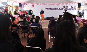 Realiza IEM Feria de autocuidado integral para mujeres, niñas y adolescentes