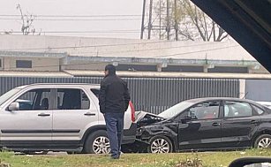 Accidente en Avenida López Portillo causa tráfico hacia Toluca; tome precauciones