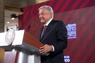 AMLO sugiere plan de autosuficiencia alimentaria y sustitución de importaciones al próximo gobierno