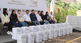 Entregan SEDIF y DIF Municipal más de mil apoyos alimentarios a habitantes de Coronango