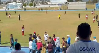  Violencia en la final de la Liga Tlaxcala: golpes y disparos interrumpen el partido