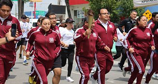 Emotiva Entrega del Fuego Simbólico Marca Inicio de Fiestas Patrias en Apizaco