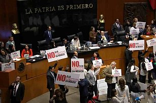 Senado aprueba reforma de impugnabilidad constitucional: oposición protesta