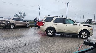 Lluvia en Puebla causa múltiples accidentes sin lesionados en el Periférico Ecológico