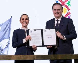 Claudia Sheinbaum firma decreto para proteger la industria textil mexicana con incremento de aranceles