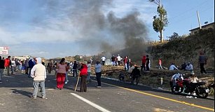 Reabren carretera y autopista a Atlixco tras hallazgo de dos menores desaparecidas