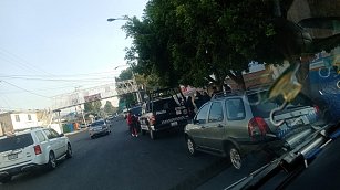 Armados y sin piedad: asaltan a pasajeros de transporte público en Atlahapa