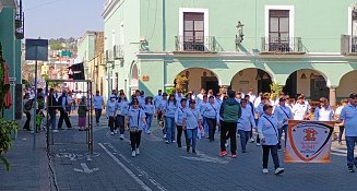 Marchan sindicatos en Tlaxcala por derechos laborales y justicia