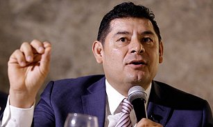 Alejandro Armenta propone implementar la castración química para agresores sexuales en Puebla