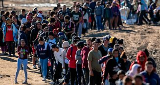 Estados Unidos ofrece $1,000 dólares a indocumentados que se autodeporten 