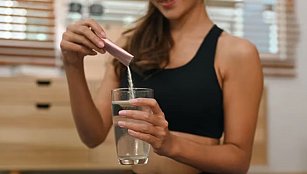 Cómo la Vitamina E y el Colágeno Transforman tu Piel: Hidratación y Elasticidad