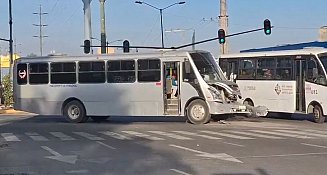 Accidente en Calzada Zaragoza entre RUTA y autobús deja cuatro heridos