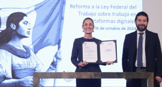 Claudia Sheinbaum firma reforma para garantizar seguridad social a repartidores