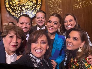 Lorena Cuéllar acompaña a Claudia Sheinbaum en aniversario de la Constitución