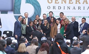 Gobernadora de Tlaxcala fortalece la salud pública en la 115ª Asamblea del IMSS