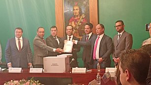 Tlaxcala presenta paquete económico 2025 con enfoque social y austeridad