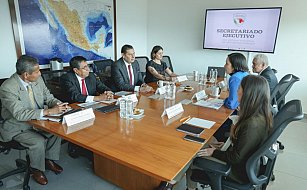 Gobernador de Puebla refuerza seguridad en reunión con el Gobierno Federal