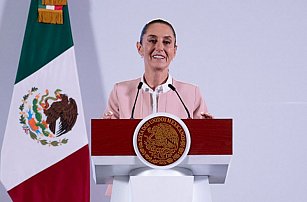 Claudia Sheinbaum lanza agencia digital para simplificar trámites en México