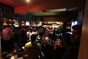 Alcalde de Puebla apoya nueva regulación de antros y bares para mayor seguridad