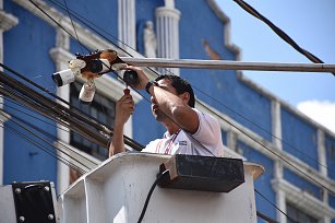 Retiran 19 cámaras de videovigilancia ilegales en el Centro Histórico de Puebla