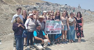 Escuela danesa visita plantón en relleno sanitario de Xoxtla para denunciar contaminación 