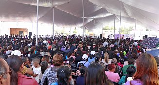 Omar Muñoz y Tere Alfaro encabezaron la conmemoración por el “Día Internacional de la Mujer” con el evento “Esta mujer cambiará el mundo”