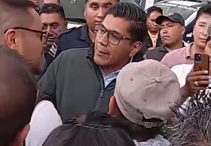 Mazatecochco: Pobladores Protestan por la Gestión del Alcalde Emilio González