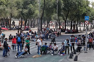 CNTE bloquea Reforma y exige atención inmediata de Claudia Sheinbaum