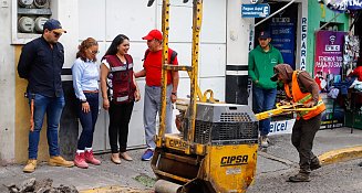  Tonantzin Fernández refuerza acciones de bacheo en la Cabecera Municipal